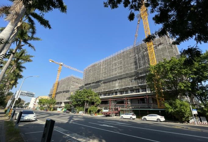 臺南市建物移轉量縮！信用管制政策效應發酵，房市遭遇寒冬