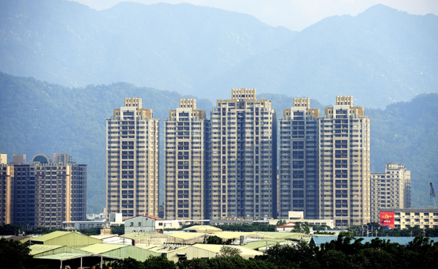 壓不住的買氣？央行七波信用管制下壓抑交易量　三重低總價交易仍夯