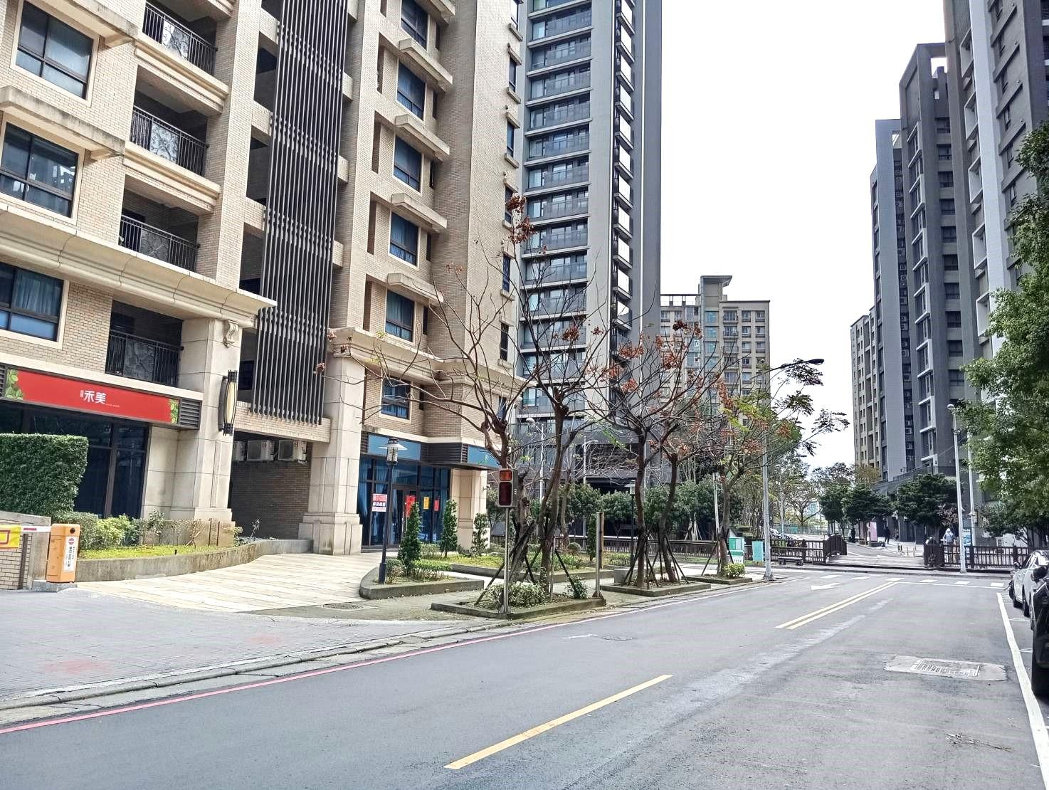 從透天厝到電梯大樓：為何這些住戶寧願放棄空間選擇便利？