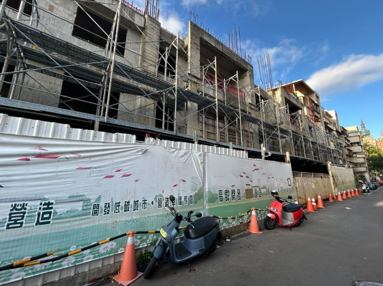 房市低迷撐不住　臺灣中小型建商集體倒閉潮擴大　5間建商熄燈凸顯財務壓力與法拍案隱憂